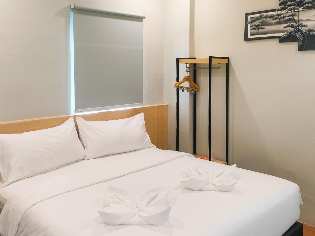 Travel Biz Hotel Medan Mitra Reddoorz Exterior photo